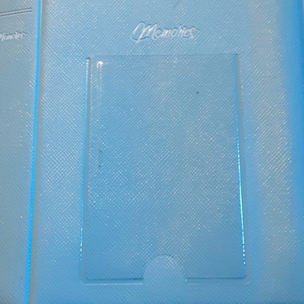 Memory binder